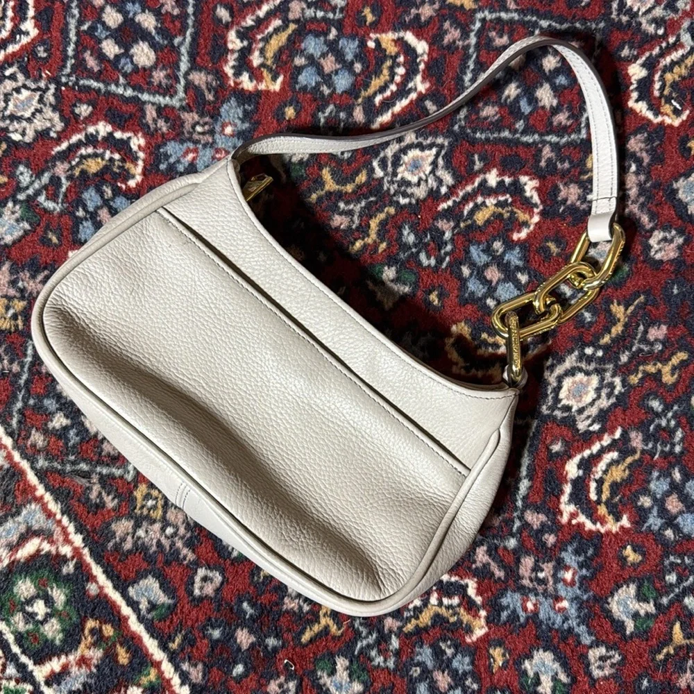 Aimee Kestenberg All My Heart Chain Shoulder Bag Elephant Gray - Picture 3 of 9